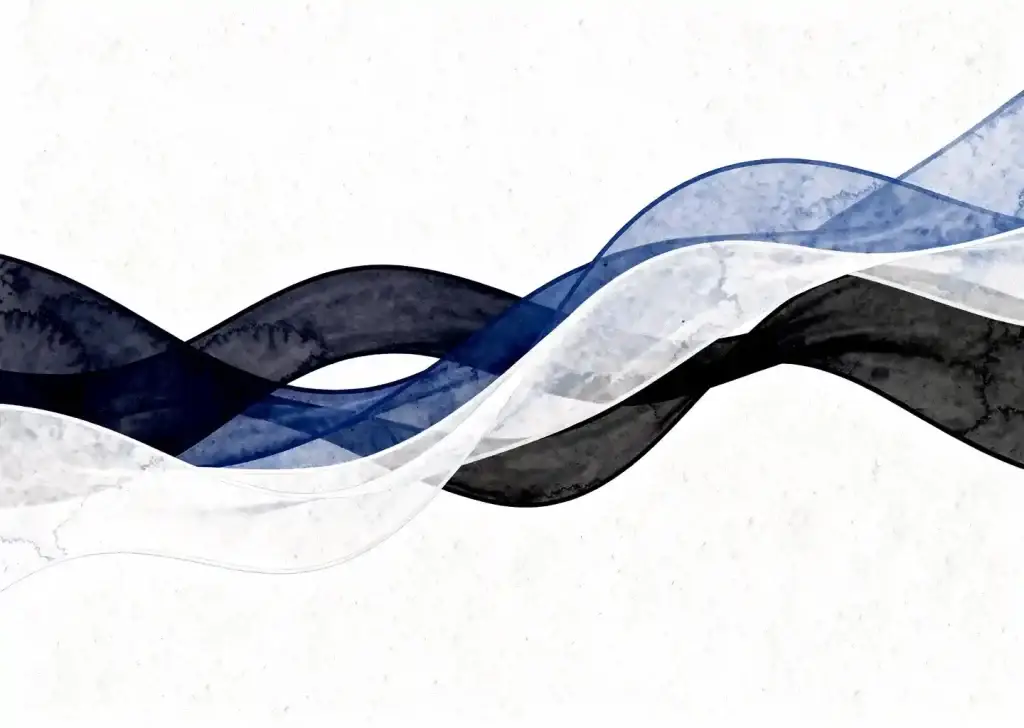 Läpikuultavat silkkinauhat laskostuvat aaltoilevina kerroksina laivastonsinisessä, kuninkaansinisessä ja mustassa valkoisella taustalla.